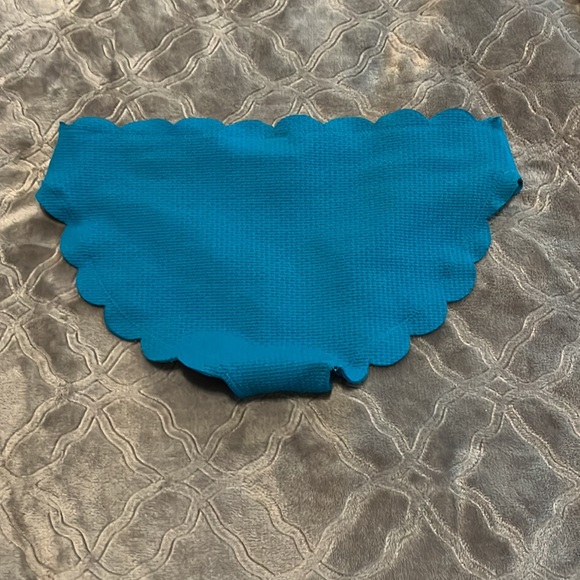 Old Navy bikini bottom - Picture 4 of 6